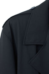 ropa hecha con materiales naturales